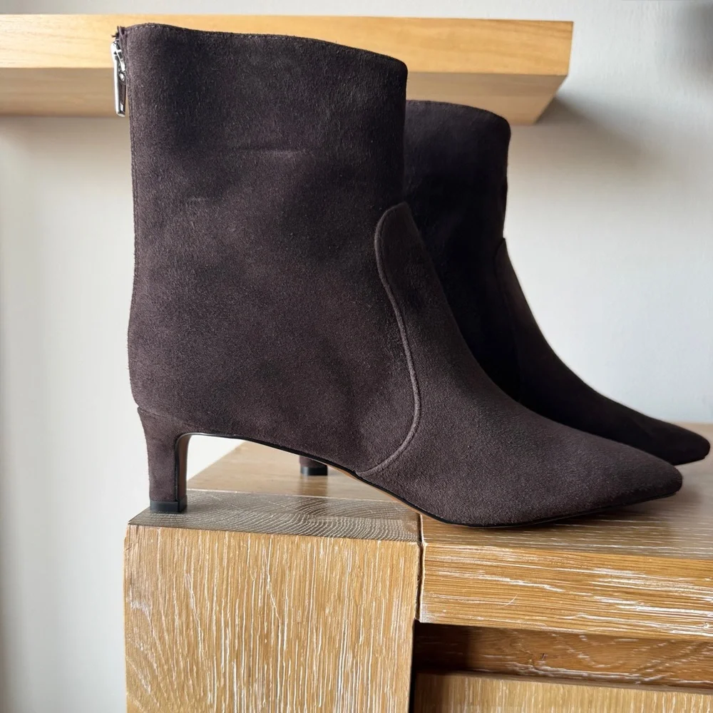 NWOB MADEWELL Women’s The Dimes Kitten-Heel Boot Dark Roast Suede Size 7.5 NR863